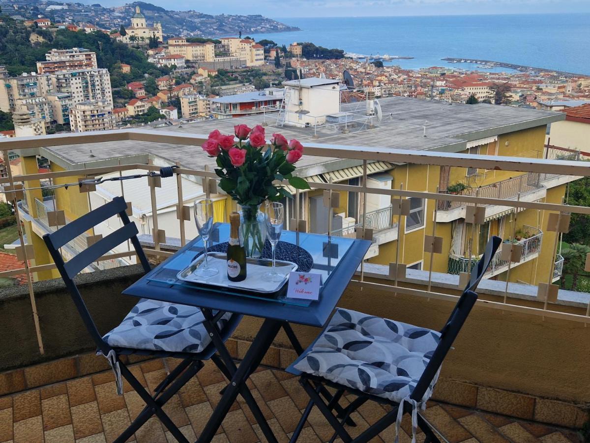 Il Paradiso Del Relax Private Room With Bathroom Parking Sanremo Eksteriør billede