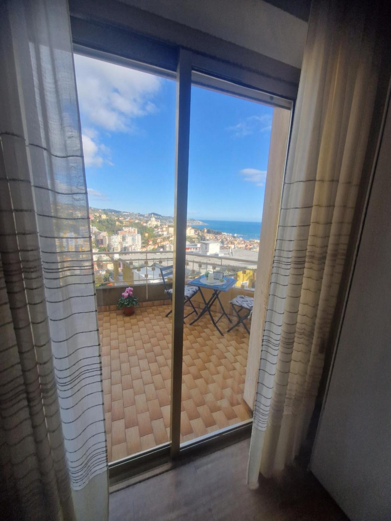 Il Paradiso Del Relax Private Room With Bathroom Parking Sanremo Eksteriør billede